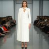 Women's 2-Piece Suit Set Business Casual Single Breasted Jacket and Long Skirt for Party